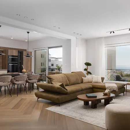 Apartmán Azure Pine Residence Private Heated Pool & Rooftop Jacuzzi *